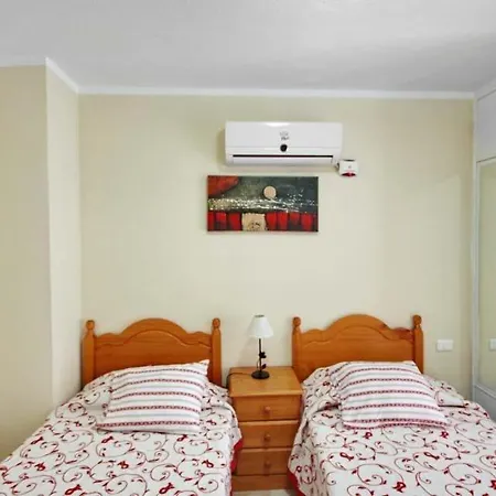 Playa De Fanabe Sleeps 6 With Pool Air Con And Wifi فيلة أذيخي